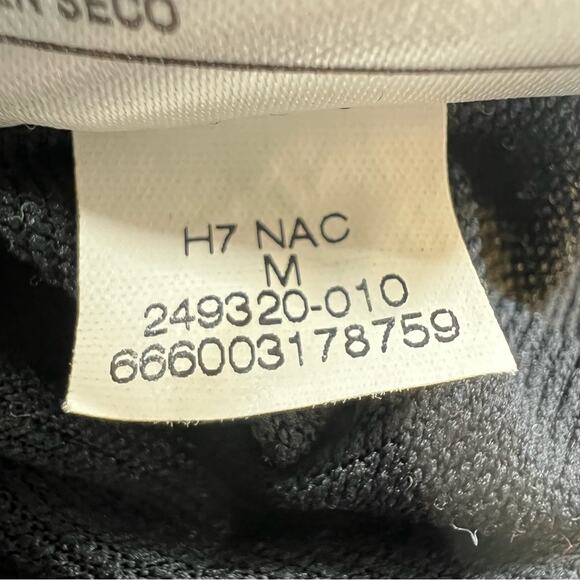 Nike Long Sleeve Active Turtleneck Thumb Holes FitDry Black Size Medium - Picture 11 of 12